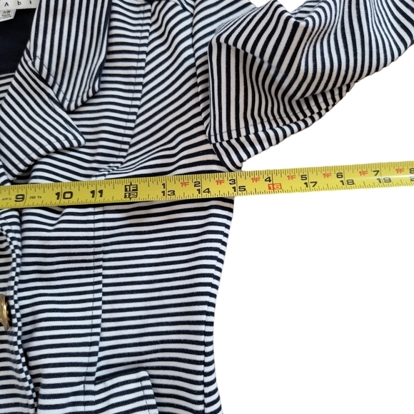 CAbi #823 Navy & White Striped Nautical Blazer Size XS - Picture 5 of 10